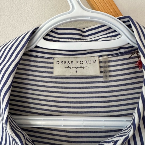 Dress Forum top - Picture 2 of 3